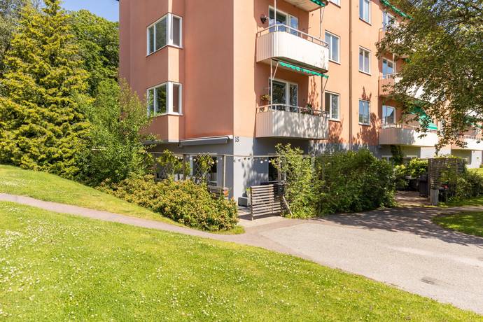 2 rum Lägenhet på Skultunavägen 18E Blåsbo Västerås kommun - bild 1