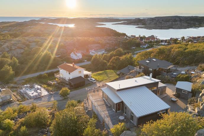 Varpebacken 20, Tegelstrand, Tanums kommun