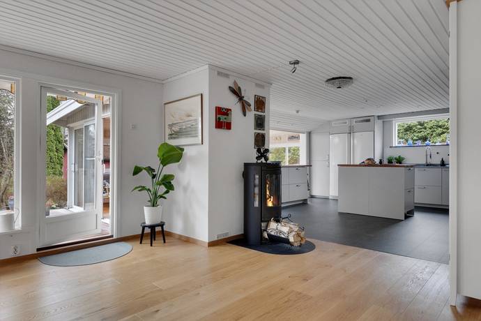 105 m² Vinterbonat fritidshus på Flatön-Traneviken 331 Flatön - Traneviken Orust kommun - bild 8