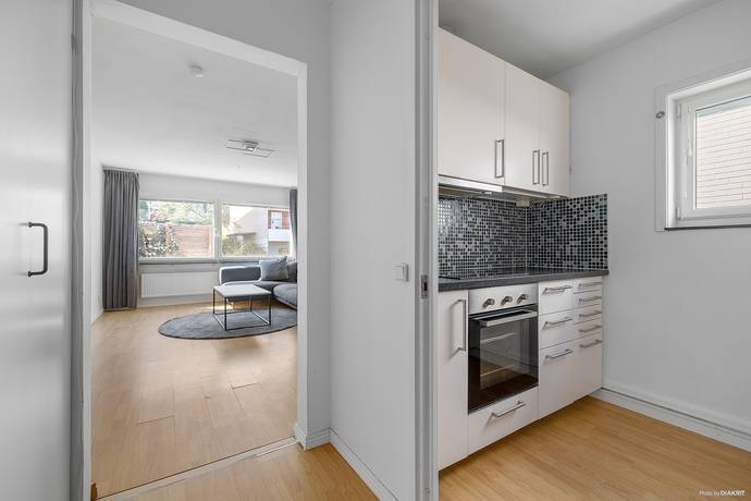 1 rum lägenhet på Lomvägen 637 Sollentuna, Sollentuna kommun - bild 1