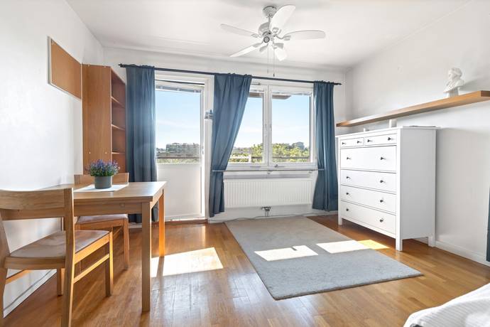 2 rum lägenhet på Helsingforsgatan 39, 3 tr Akalla, Stockholms kommun - bild 1