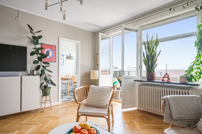 2 rum lägenhet på Valutavägen 33 Hägerstensåsen, Stockholms kommun - bild 1