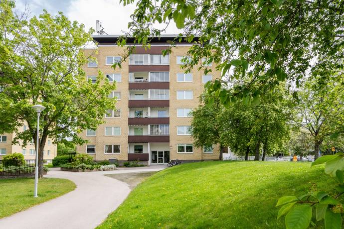3 rum Lägenhet på Fyrislundsgatan 36 ÅRSTA Uppsala kommun - bild 1
