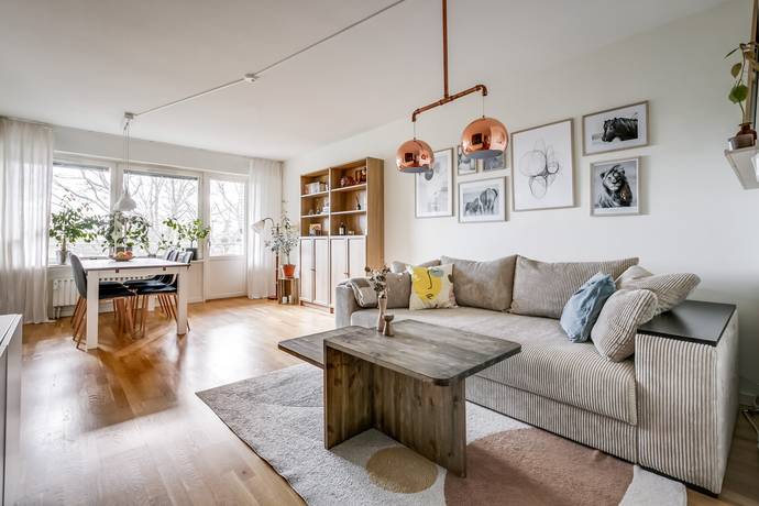 Björnskogsvägen 52, Lugnet, Värmdö kommun