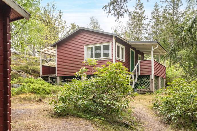 2 rum fritidsboende på Ekbacksvägen 34 Garns Ekskogen, Vallentuna kommun - bild 1