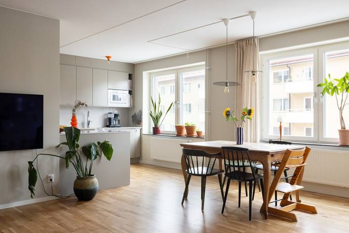 4 rum lägenhet på Tellusborgsvägen 42, vån 1 Midsommarkransen, Stockholms kommun - bild 5