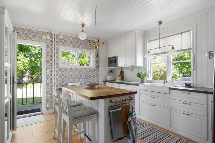 9 rum Villa på Färentuna prästgård 1 Färingsö Ekerö kommun - bild 9