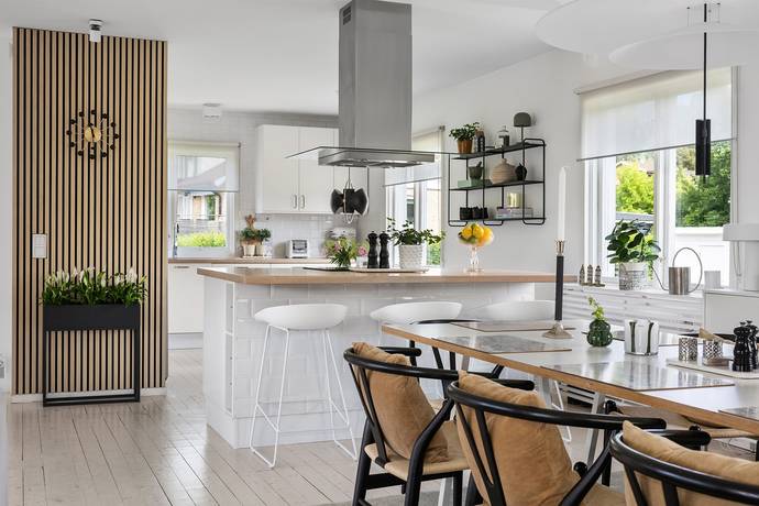 5 rum villa på Jungfrustigen 2 Näsbypark, Täby kommun - bild 4