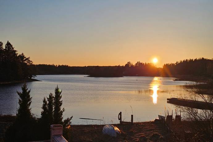 5 rum vinterbonat fritidshus på Ljusterövägen 170 Ljusterö, Österåkers kommun - bild 5