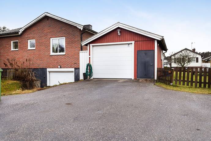 5 rum Villa på Arvid Rödings väg 14 Laxå Laxå kommun - bild 24