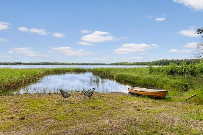 fritidshus på Svinnersta Baggetorp 525 Sommartorpidyll vid sjön Anten, Askersunds kommun - bild 2