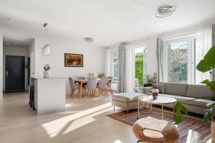 Arvid Tydéns allé 28, Huvudsta - Ingenting, Solna kommun