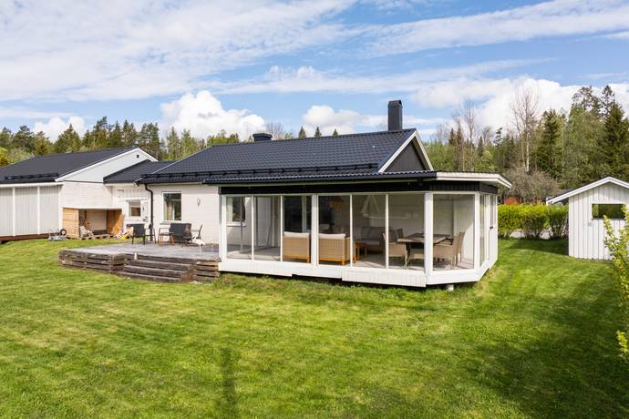 4 rum villa på Slipgatan 7 Sibirien, Sundsvalls kommun - bild 1