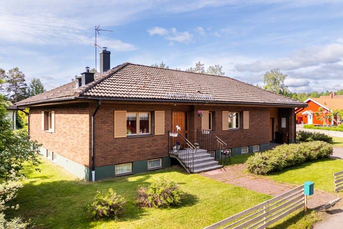 4 rum villa på Glättargatan 36 Kvarnsveden, Borlänge kommun - bild 1