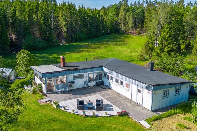 5 rum villa på Öster-Edinge 25 Almunge, Uppsala kommun - bild 1