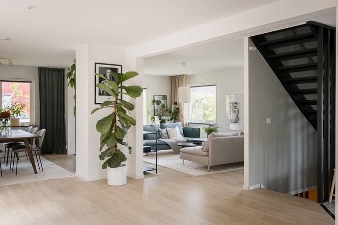 5 rum Villa på Lördagsvägen 4 Igelstorp Skövde kommun - bild 3