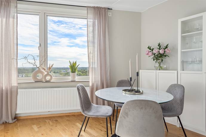 Funäsgatan 6, Vällingby Parkstad / Råcksta, Stockholms kommun