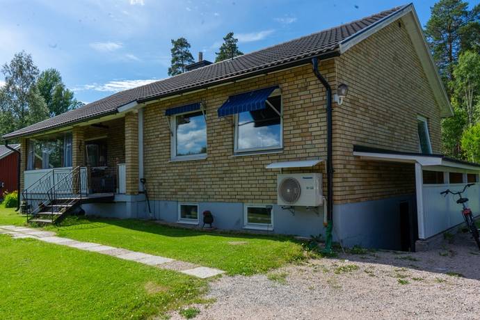villa på Jonas Jonssons väg 22 Hagälven, Hagfors kommun - bild 4