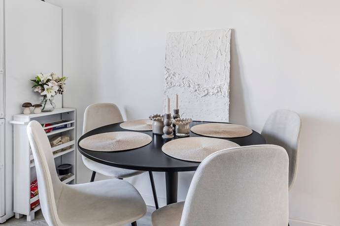 2 rum lägenhet på Heljestrandsgatan 8C Norr/Centrum, Eskilstuna kommun - bild 2
