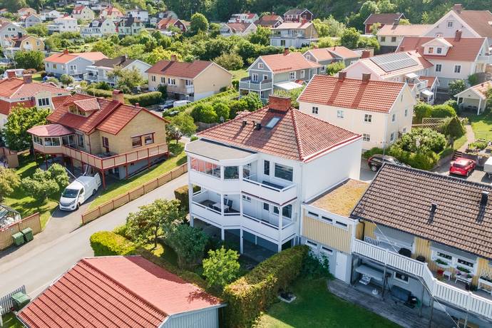 8 rum villa på Bergsgatan 85 Centralt, Jönköpings kommun - bild 3