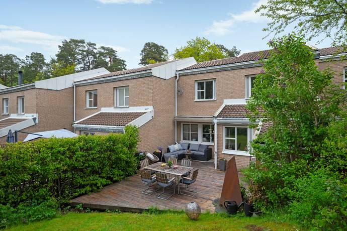 5 rum Radhus på Kulladalsvägen 3 Kulladal Vaxholms kommun - bild 25