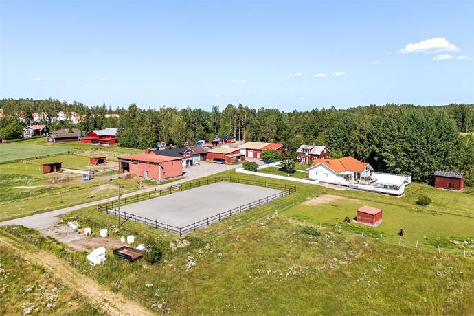 5 rum gård utan jordbruk på Uvberget 248 Borlänge, Borlänge kommun - bild 3