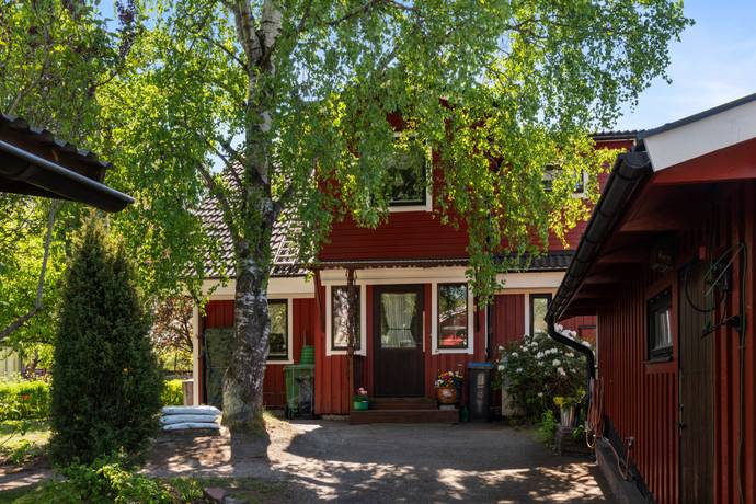 6 rum villa på Burschstigen 7 Ella Gård, Täby kommun - bild 1