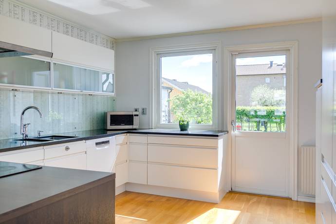 6 rum Villa på Slåttergatan 47 Eneby Centrum Norrköpings kommun - bild 4