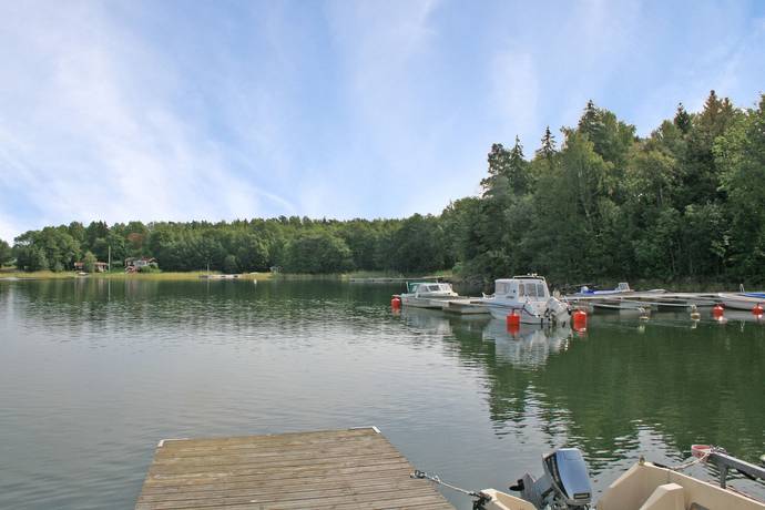 4 rum Vinterbonat fritidshus på Blåsippestigen 13 Rörvik Norrtälje kommun - bild 33