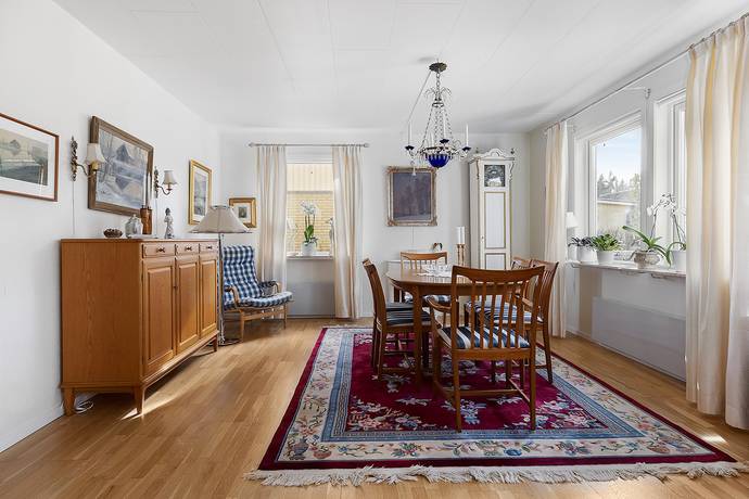 6 rum Villa på Ålvägen 81 Hammar Hammarö kommun - bild 15