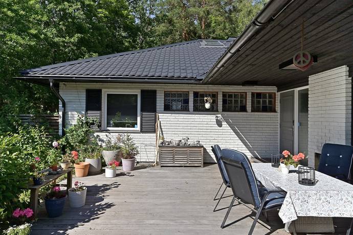 6 rum villa på Mäster Palms väg 6 Brunn, Värmdö kommun - bild 2