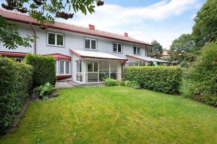 4 rum radhus på Holmsundsvägen 15 D Bomhus, Gävle kommun - bild 1
