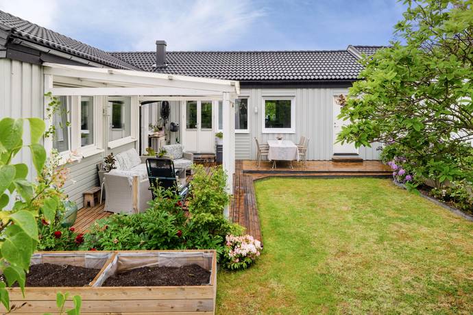 Slagsta backe 9 - Friköpt!, Botkyrka - Slagsta, Botkyrka kommun