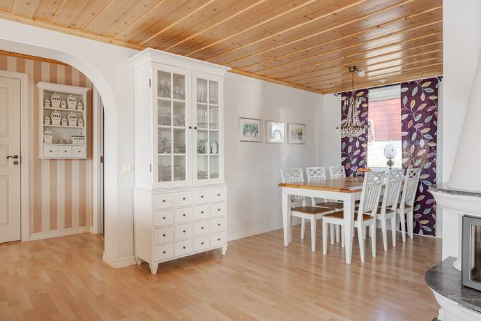 4 rum Villa på Skulnäs 408 Örnsköldsviks kommun - bild 10