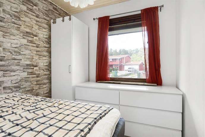 7 rum Villa på Mästaregatan 17 Kungsörs kommun - bild 24