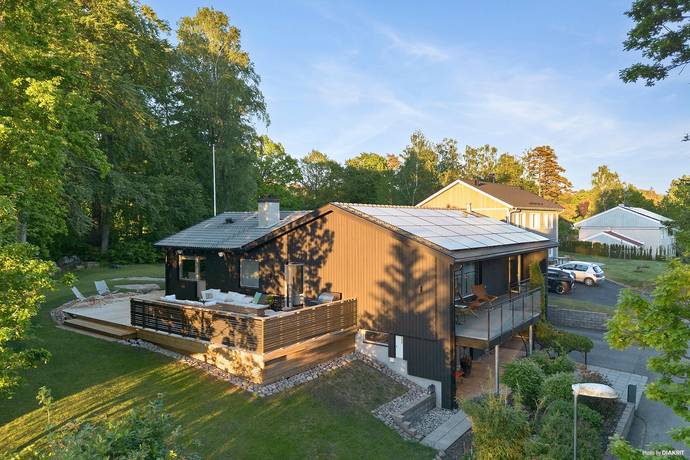 Stamsjövägen 32, Centralt, Lerums kommun
