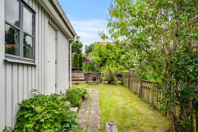 2 rum Fritidshus på Stuga nummer 10 inom Sörbackens koloniområde Sörbacken Göteborgs kommun - bild 16