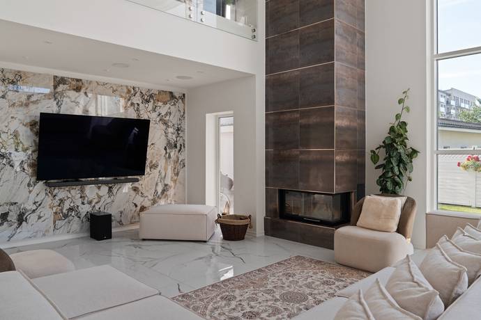 365 m² Villa på Järpvägen 24 Järfälla kommun - bild 16