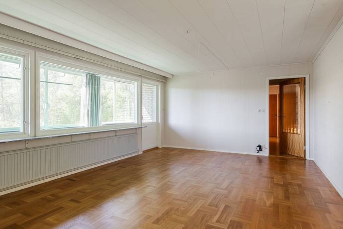 8 rum Villa på Valbacksvägen 13 Ingatorp Eksjö kommun - bild 11
