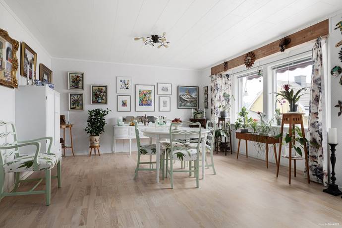 6 rum Villa på Tunhemsvägen 112B Halvorstorp Trollhättans kommun - bild 14