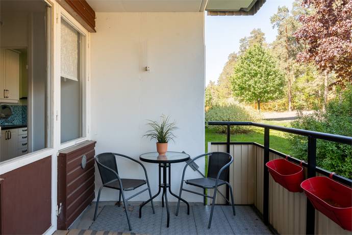 2 rum lägenhet på KUNGSFÅGELGATAN 51 Råby, Västerås kommun - bild 3