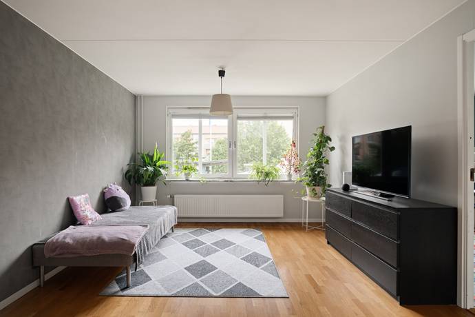 4 rum Lägenhet på Söderberga Allé 44 Bromma - Beckomberga Stockholms kommun - bild 10
