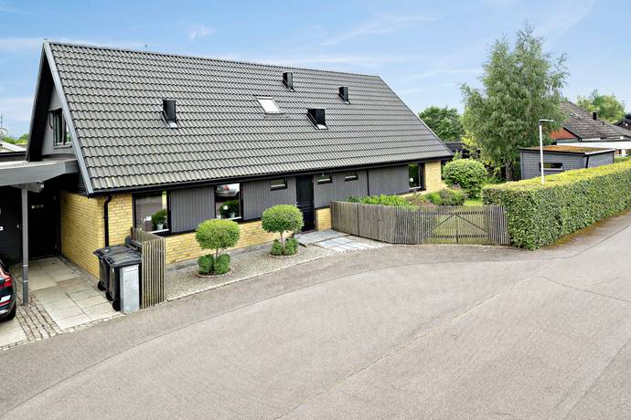 8 rum villa på Vindvägen 12 Staffanstorp, Staffanstorps kommun - bild 1