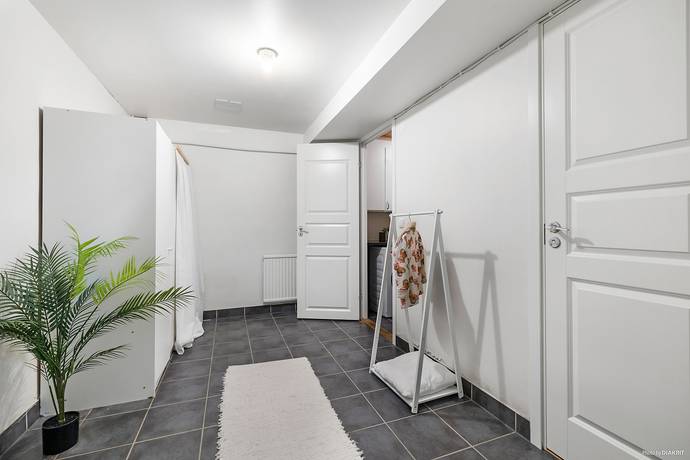 6 rum Radhus på Ängsullsvägen 5 Kälvesta Stockholms kommun - bild 24