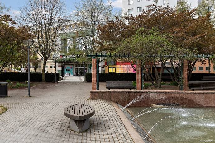 3 rum Lägenhet på Sunnanvindsgränd 211 Berghem Järfälla kommun - bild 32