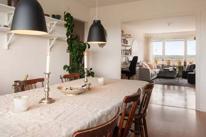 Sköndalsvägen 110, Sköndal, Stockholms kommun