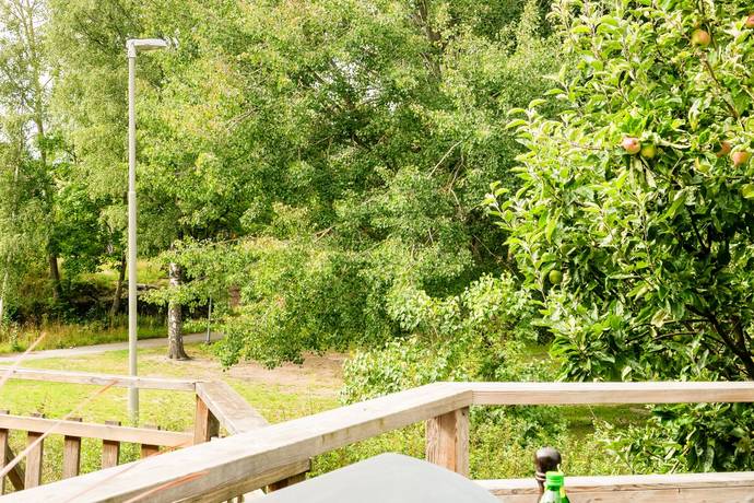 3 rum radhus på Rapsodivägen 31 Skogås, Huddinge kommun - bild 3