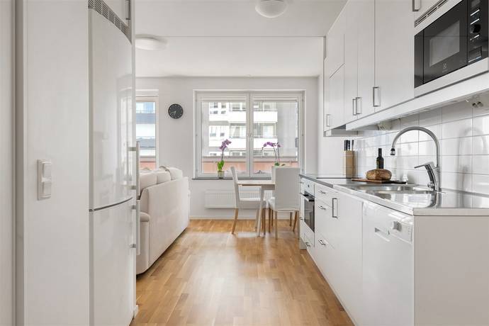 2 rum lägenhet på Evenemangsgatan 34 Arenastaden, Solna kommun - bild 2
