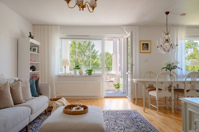 3 rum lägenhet på Flintlåsvägen 40 Edsberg, Sollentuna kommun - bild 3