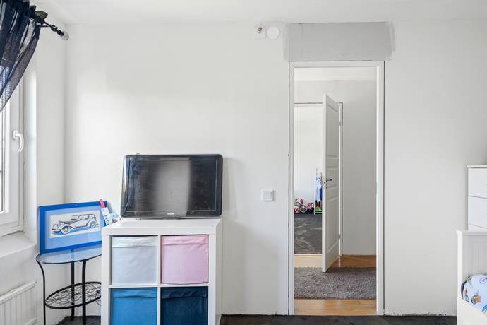 5 rum Radhus på Storskiftesvägen 22 Botkyrka -  Alby Botkyrka kommun - bild 16